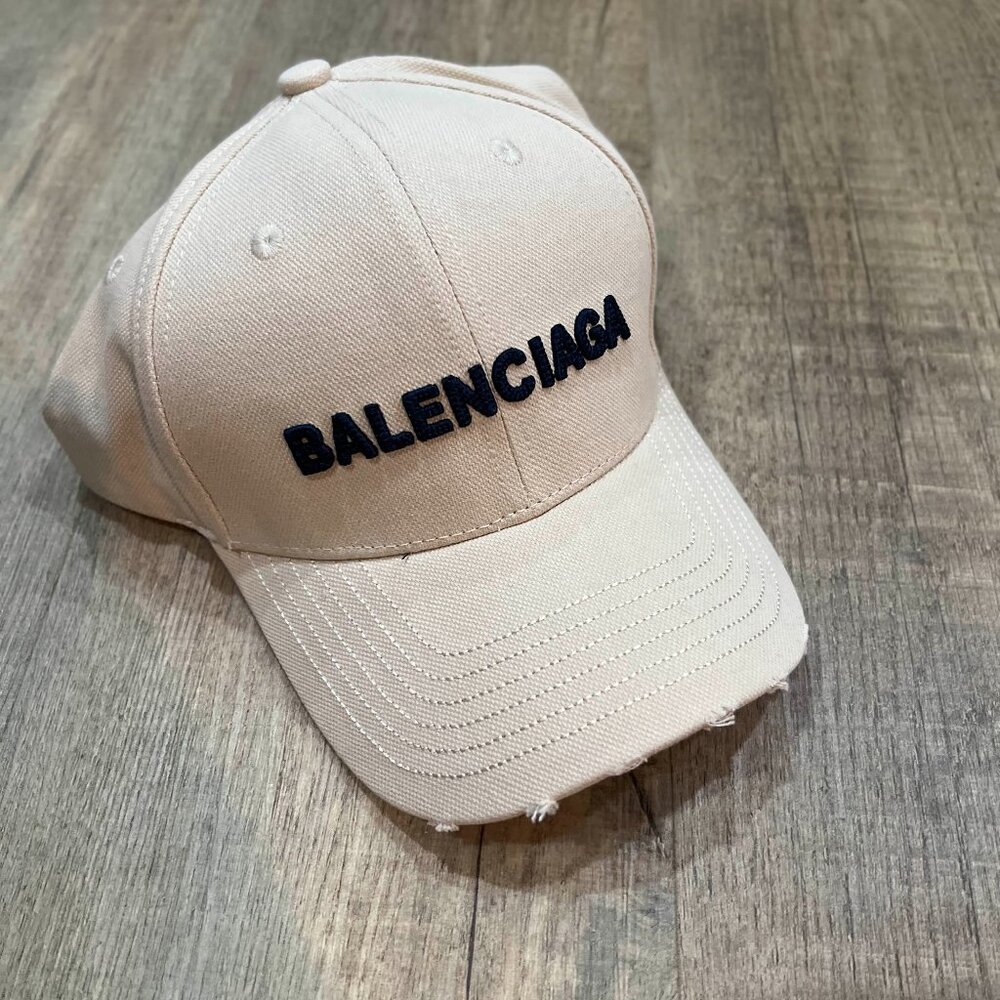Balenciaga Cap